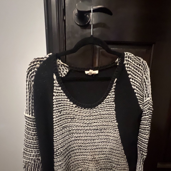 HELMUT LANG ASYMMETRICAL LONG SLEEVE SWEATER, SIZE SMALL , BLACK/WHITE - Picture 6 of 12